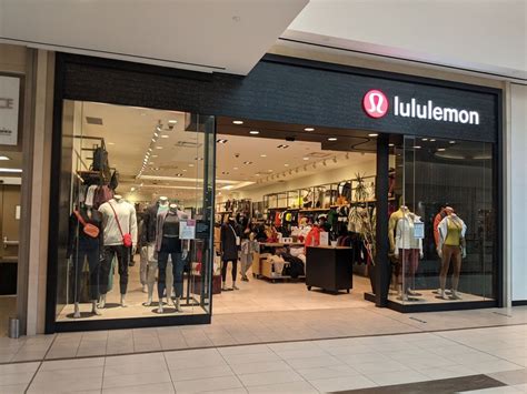 lululemon athletica Scarborough Town Centre .